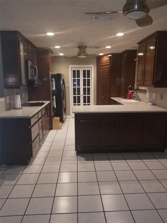 2334 1 Whispering Pines Street, Roman Forest, Texas 77357, 4 Bedrooms Bedrooms, 10 Rooms Rooms,3 BathroomsBathrooms,Single-family,For Sale,Whispering Pines,89642354