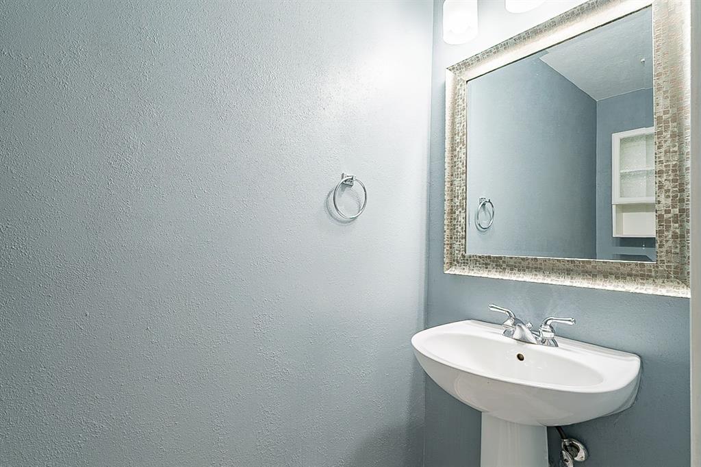 125 2 Misty Morning, League City, Texas 77573, 4 Bedrooms Bedrooms, 4 Rooms Rooms,2 BathroomsBathrooms,Single-family,For Sale,Misty Morning,89034919