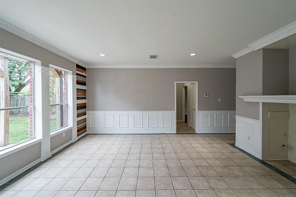 125 2 Misty Morning, League City, Texas 77573, 4 Bedrooms Bedrooms, 4 Rooms Rooms,2 BathroomsBathrooms,Single-family,For Sale,Misty Morning,89034919