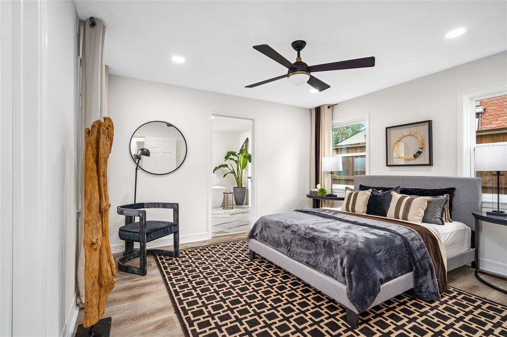 9716 1 Long Branch Lane, Houston, Texas 77055, 3 Bedrooms Bedrooms, 6 Rooms Rooms,2 BathroomsBathrooms,Single-family,For Sale,Long Branch,59756743