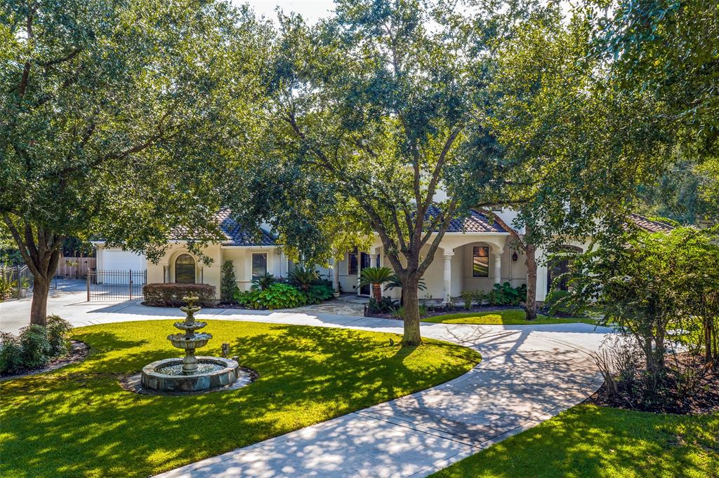 17903 2 Theiss Park Lane, Spring, Texas 77379, 7 Bedrooms Bedrooms, 2 Rooms Rooms,6 BathroomsBathrooms,Single-family,For Sale,Theiss Park,29321257