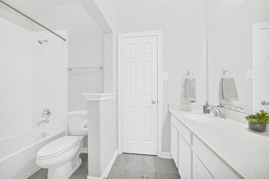 12002 2 Ballshire Pines Drive, Humble, Texas 77346, 4 Bedrooms Bedrooms, 4 Rooms Rooms,3 BathroomsBathrooms,Single-family,For Sale,Ballshire Pines,72529401