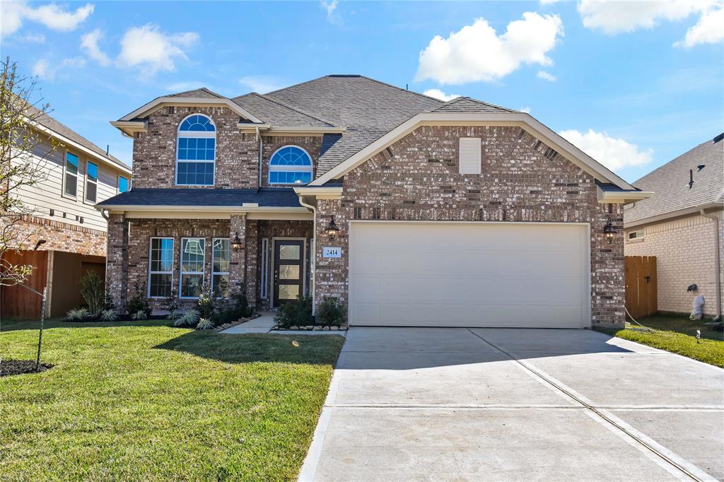 2414 2 Mount Dana Drive, Rosharon, Texas 77583, 4 Bedrooms Bedrooms, 8 Rooms Rooms,3 BathroomsBathrooms,Single-family,For Sale,Mount Dana,6460656