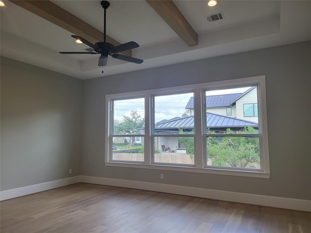 4926 1 Dumfries Drive, Houston, Texas 77096, 4 Bedrooms Bedrooms, 9 Rooms Rooms,3 BathroomsBathrooms,Single-family,For Sale,Dumfries,80342939