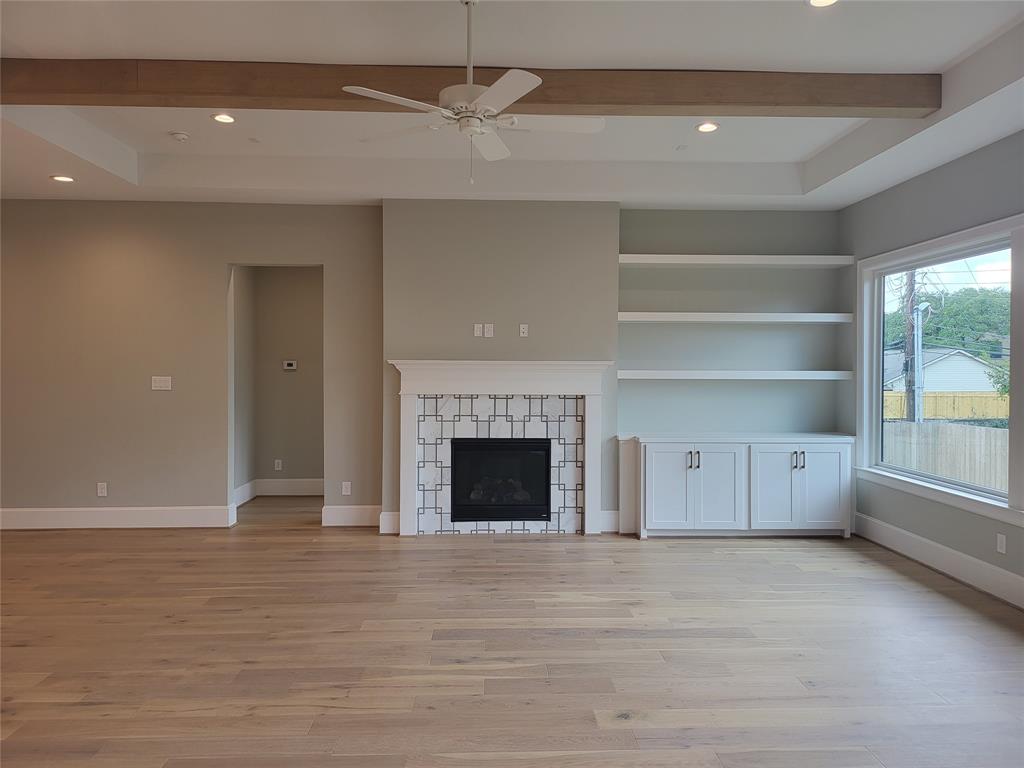4926 1 Dumfries Drive, Houston, Texas 77096, 4 Bedrooms Bedrooms, 9 Rooms Rooms,3 BathroomsBathrooms,Single-family,For Sale,Dumfries,80342939