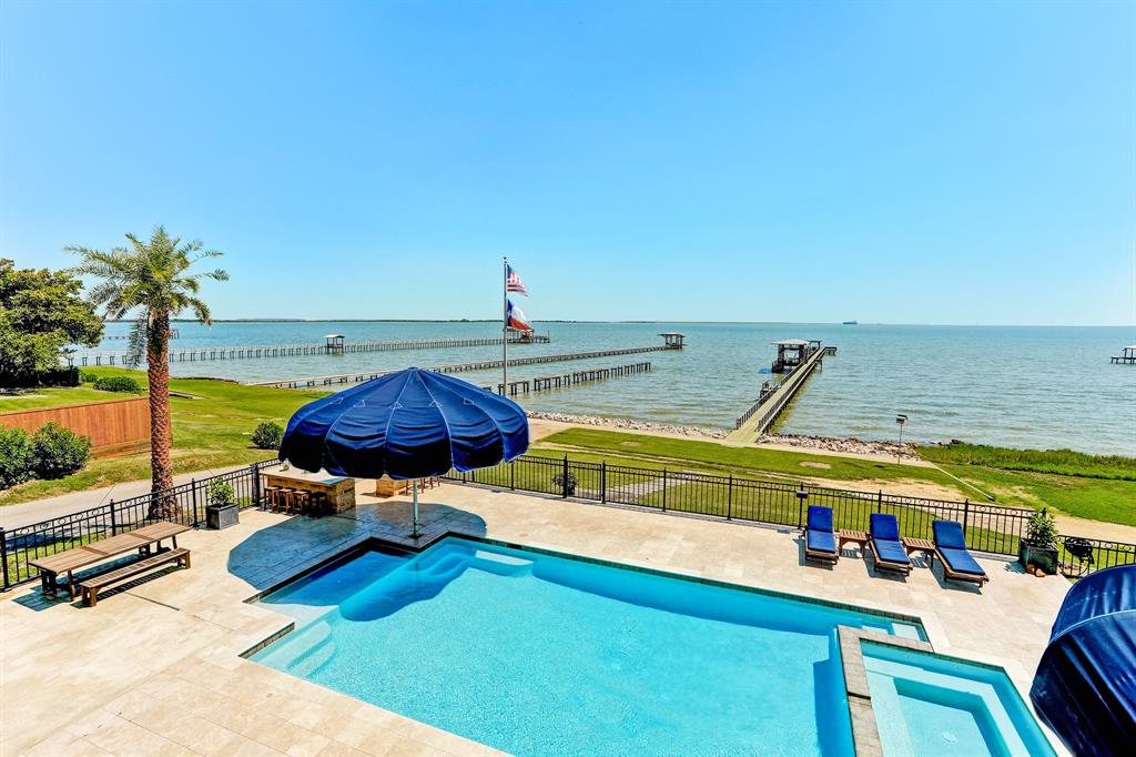 703 3 Bayridge Road, Morgan\'s Point, Texas 77571, 6 Bedrooms Bedrooms, 29 Rooms Rooms,6 BathroomsBathrooms,Single-family,For Sale,Bayridge,48770177