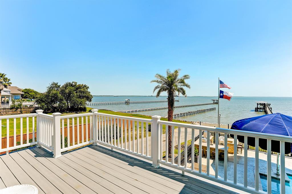 703 3 Bayridge Road, Morgan\'s Point, Texas 77571, 6 Bedrooms Bedrooms, 29 Rooms Rooms,6 BathroomsBathrooms,Single-family,For Sale,Bayridge,48770177