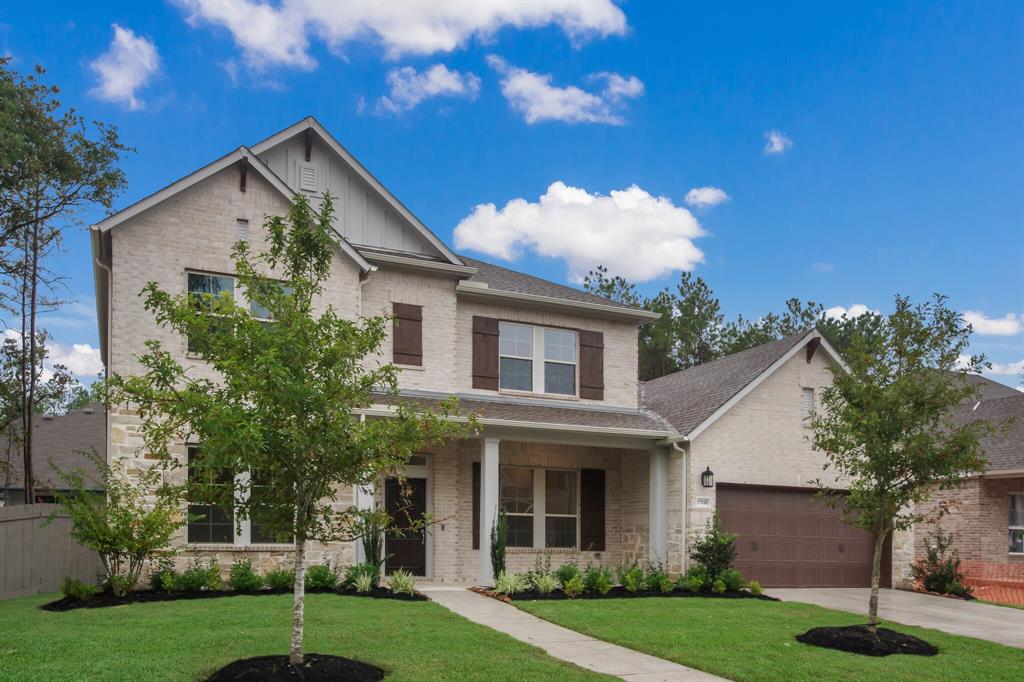 17520 2 Autumn Leaves Drive, Conroe, Texas 77302, 4 Bedrooms Bedrooms, 8 Rooms Rooms,3 BathroomsBathrooms,Single-family,For Sale,Autumn Leaves,72532057