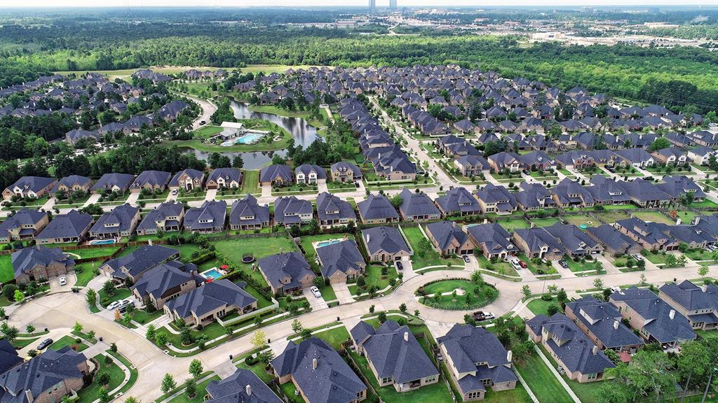 17527 2 White Baneberry Drive, Conroe, Texas 77385, 5 Bedrooms Bedrooms, 11 Rooms Rooms,4 BathroomsBathrooms,Single-family,For Sale,White Baneberry,58595995