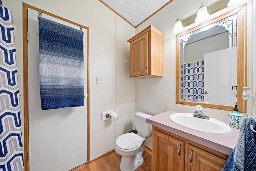 2887 1 County Road 172, Alvin, Texas 77511, 5 Bedrooms Bedrooms, 11 Rooms Rooms,3 BathroomsBathrooms,Single-family,For Sale,County Road 172,89163825