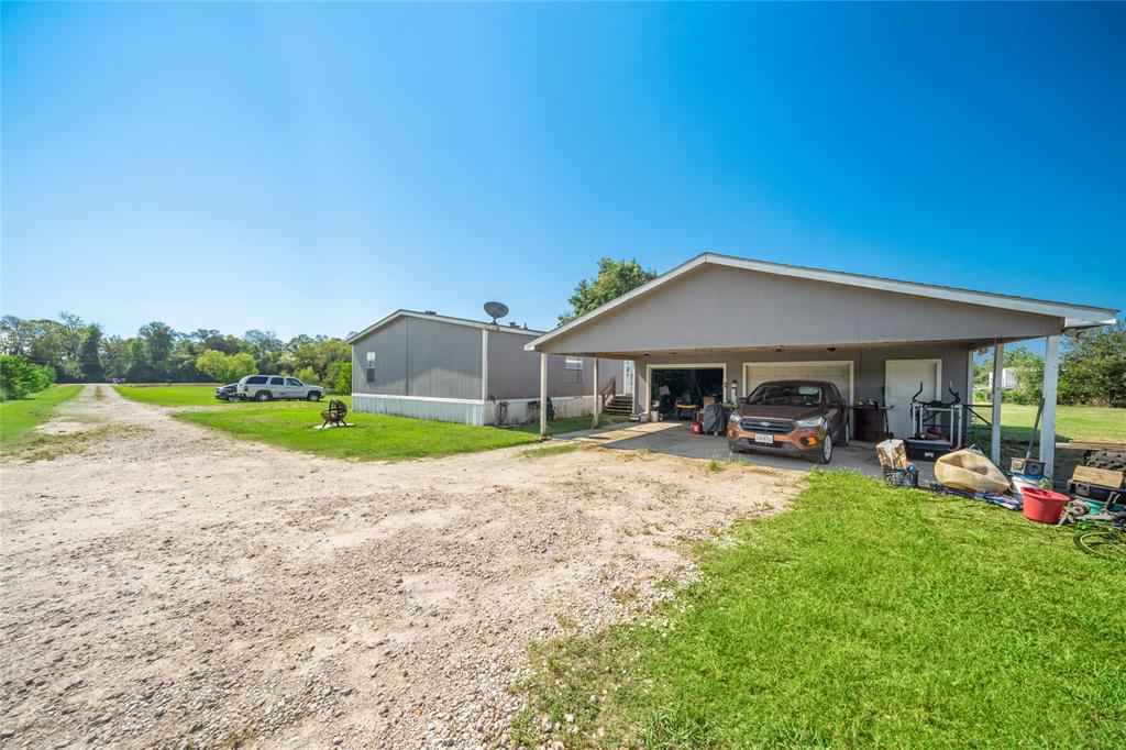 2887 1 County Road 172, Alvin, Texas 77511, 5 Bedrooms Bedrooms, 11 Rooms Rooms,3 BathroomsBathrooms,Single-family,For Sale,County Road 172,89163825