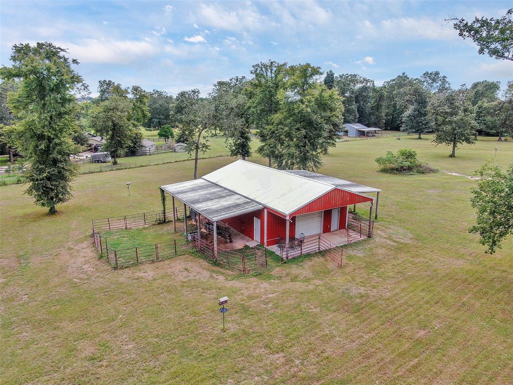 11477 2 Womack Cemetery Road, Montgomery, Texas 77316, 4 Bedrooms Bedrooms, 17 Rooms Rooms,3 BathroomsBathrooms,Country Homes/acreage,For Sale,Womack Cemetery,14360455