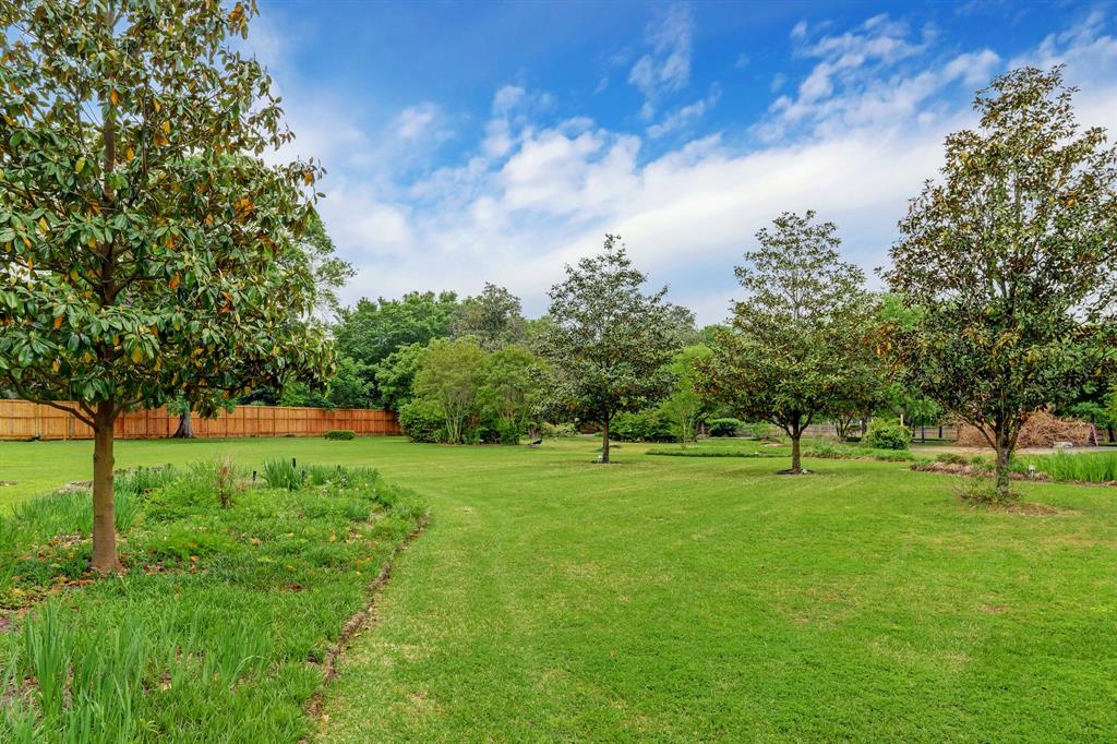 10 Rivercrest Drive, Houston, Texas 77042, ,Lots,For Sale,Rivercrest,80445277