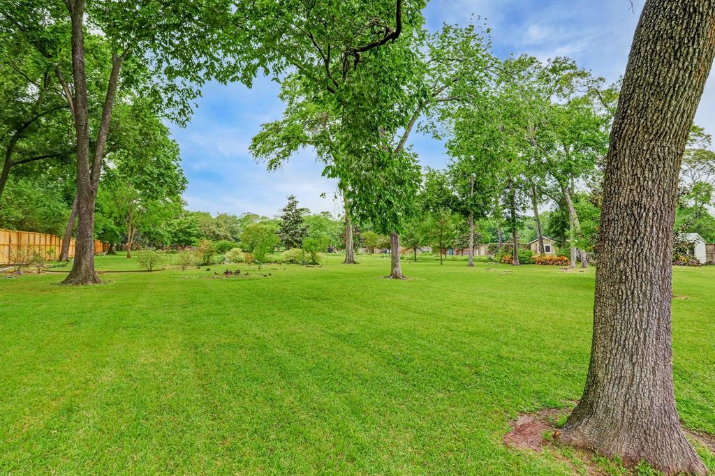 10 Rivercrest Drive, Houston, Texas 77042, ,Lots,For Sale,Rivercrest,80445277