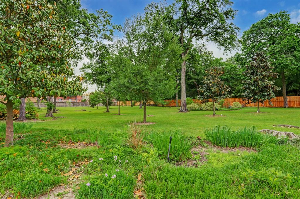 10 Rivercrest Drive, Houston, Texas 77042, ,Lots,For Sale,Rivercrest,80445277