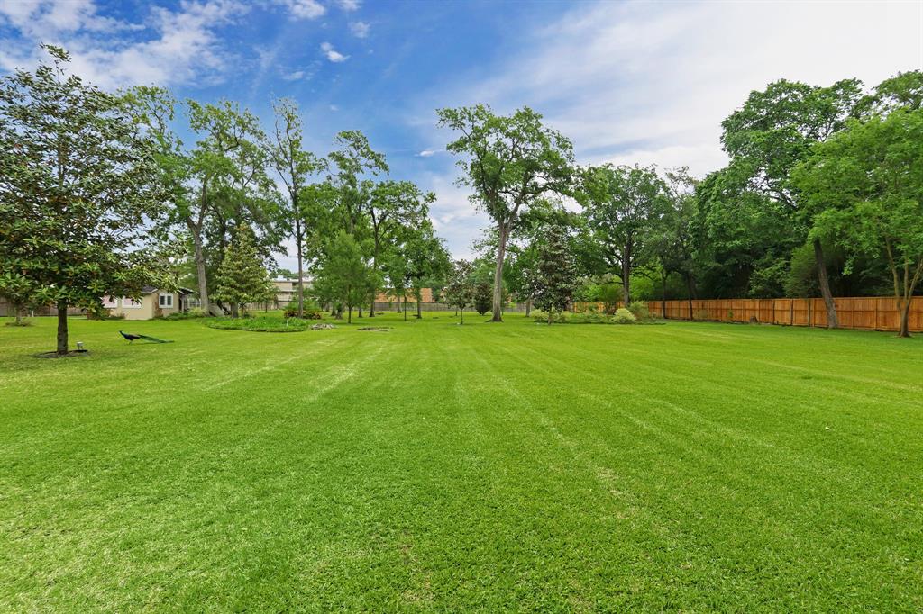 10 Rivercrest Drive, Houston, Texas 77042, ,Lots,For Sale,Rivercrest,80445277