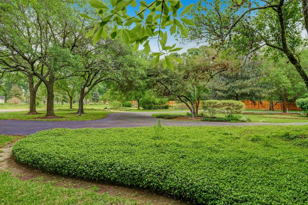 10 Rivercrest Drive, Houston, Texas 77042, ,Lots,For Sale,Rivercrest,80445277