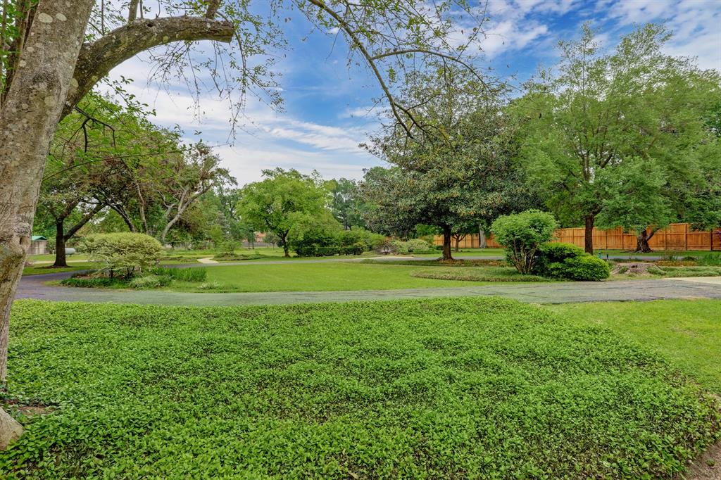 10 Rivercrest Drive, Houston, Texas 77042, ,Lots,For Sale,Rivercrest,80445277