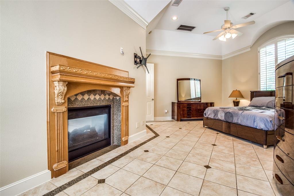 17327 2 Champions Lakeway Street, Tomball, Texas 77375, 4 Bedrooms Bedrooms, 11 Rooms Rooms,3 BathroomsBathrooms,Single-family,For Sale,Champions Lakeway,59758312