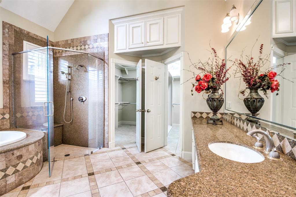 17327 2 Champions Lakeway Street, Tomball, Texas 77375, 4 Bedrooms Bedrooms, 11 Rooms Rooms,3 BathroomsBathrooms,Single-family,For Sale,Champions Lakeway,59758312