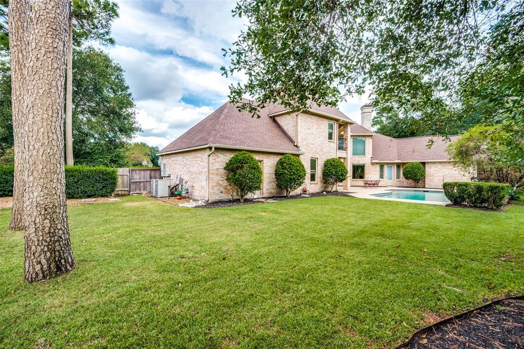 17327 2 Champions Lakeway Street, Tomball, Texas 77375, 4 Bedrooms Bedrooms, 11 Rooms Rooms,3 BathroomsBathrooms,Single-family,For Sale,Champions Lakeway,59758312