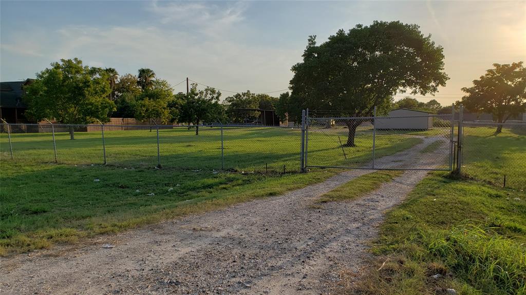 10110 Belknap Road, Sugar Land, Texas 77498, ,Lots,For Sale,Belknap,65593111