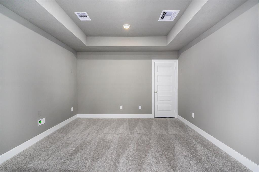322 2 South Cadence Hills Loop, Willis, Texas 77318, 4 Bedrooms Bedrooms, 8 Rooms Rooms,3 BathroomsBathrooms,Single-family,For Sale,South Cadence Hills,87101591