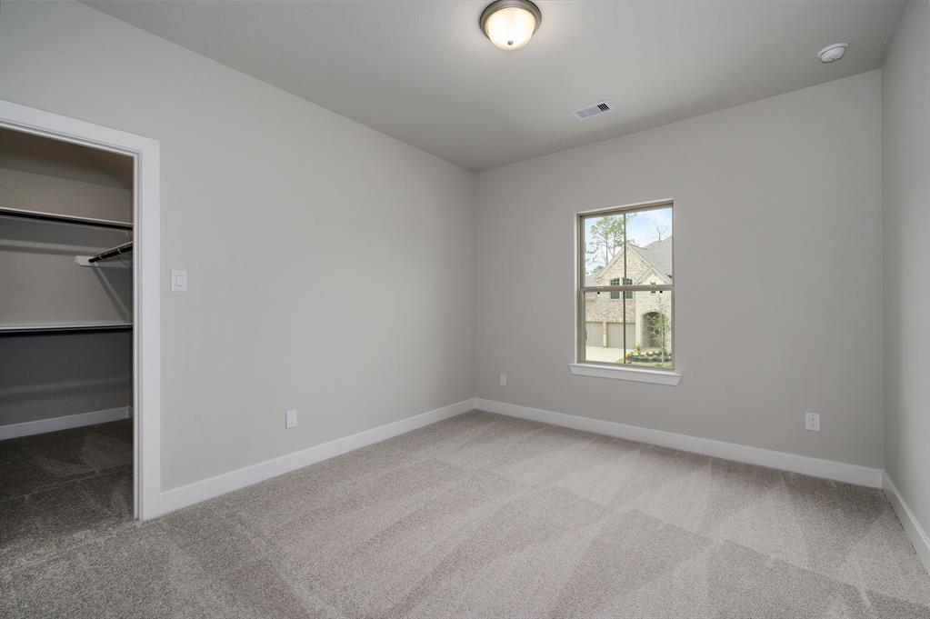 322 2 South Cadence Hills Loop, Willis, Texas 77318, 4 Bedrooms Bedrooms, 8 Rooms Rooms,3 BathroomsBathrooms,Single-family,For Sale,South Cadence Hills,87101591