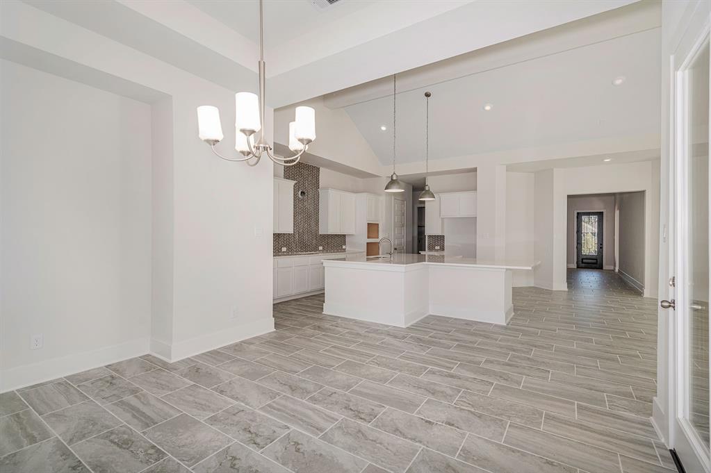 333 1 South Cadence Hills Loop, Willis, Texas 77318, 4 Bedrooms Bedrooms, 8 Rooms Rooms,3 BathroomsBathrooms,Single-family,For Sale,South Cadence Hills,77273576