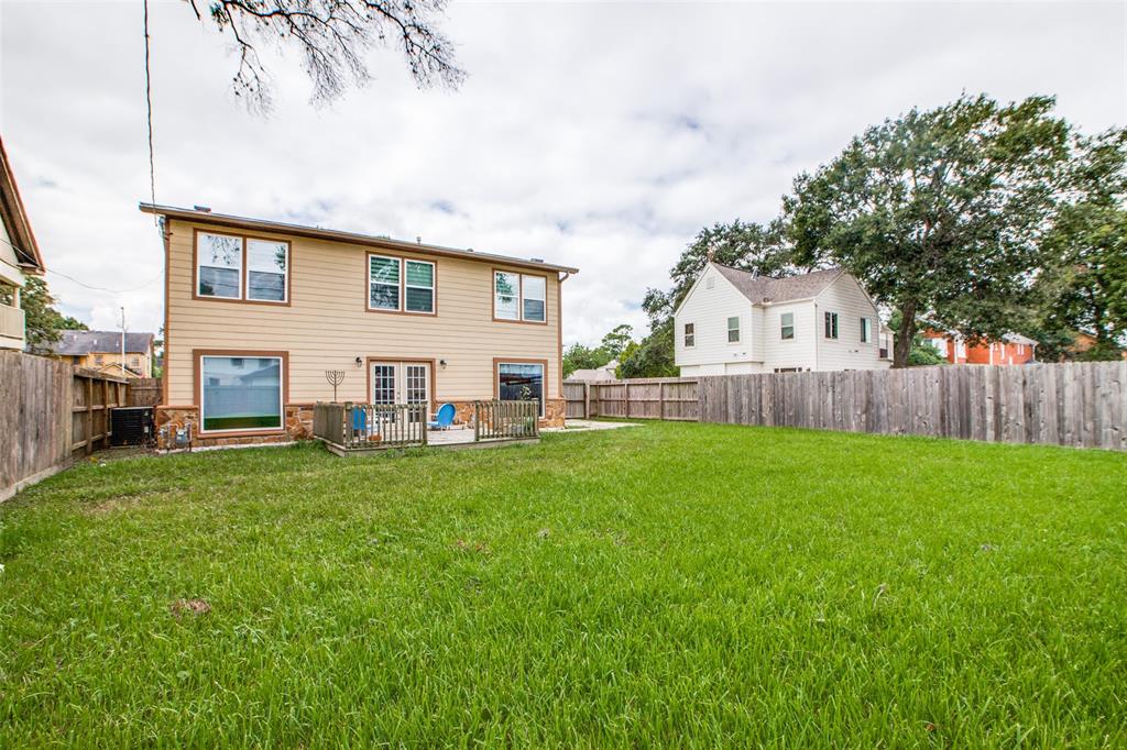 3421 2 Southmore Boulevard, Houston, Texas 77004, 3 Bedrooms Bedrooms, 5 Rooms Rooms,2 BathroomsBathrooms,Single-family,For Sale,Southmore,38264406