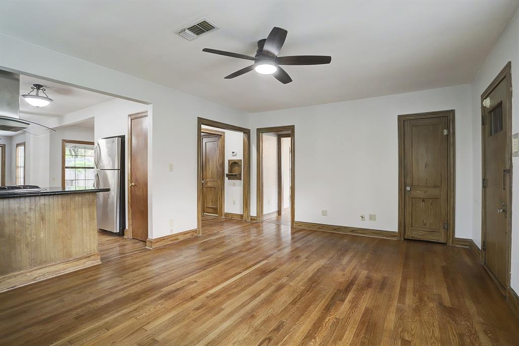 601 2 Gale Street, Houston, Texas 77009, 4 Bedrooms Bedrooms, 12 Rooms Rooms,3 BathroomsBathrooms,Single-family,For Sale,Gale,74954287