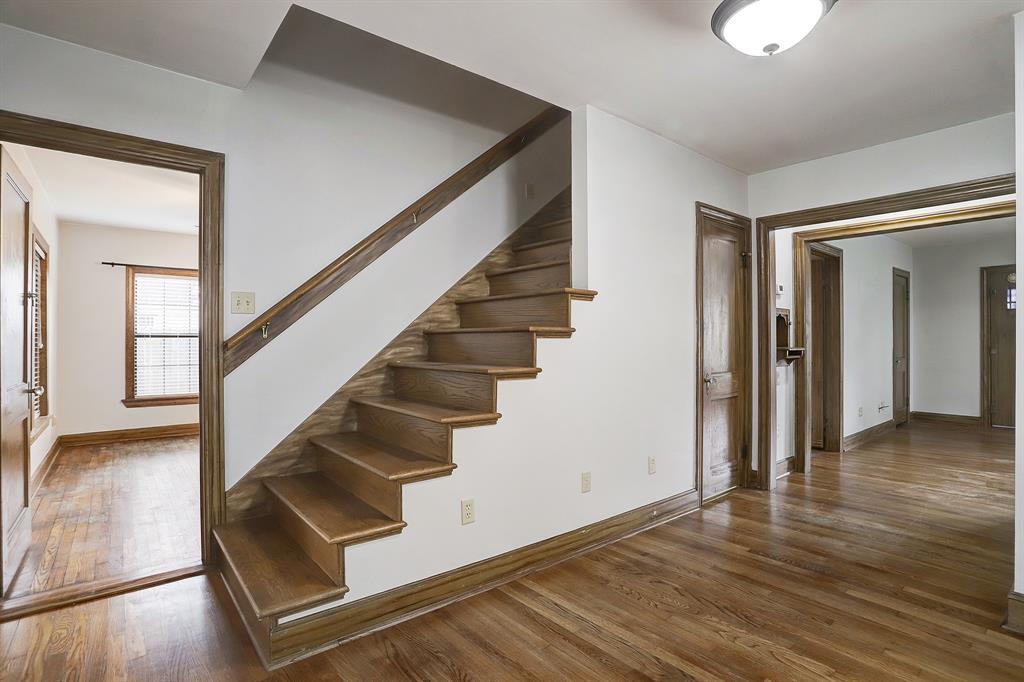 601 2 Gale Street, Houston, Texas 77009, 4 Bedrooms Bedrooms, 12 Rooms Rooms,3 BathroomsBathrooms,Single-family,For Sale,Gale,74954287