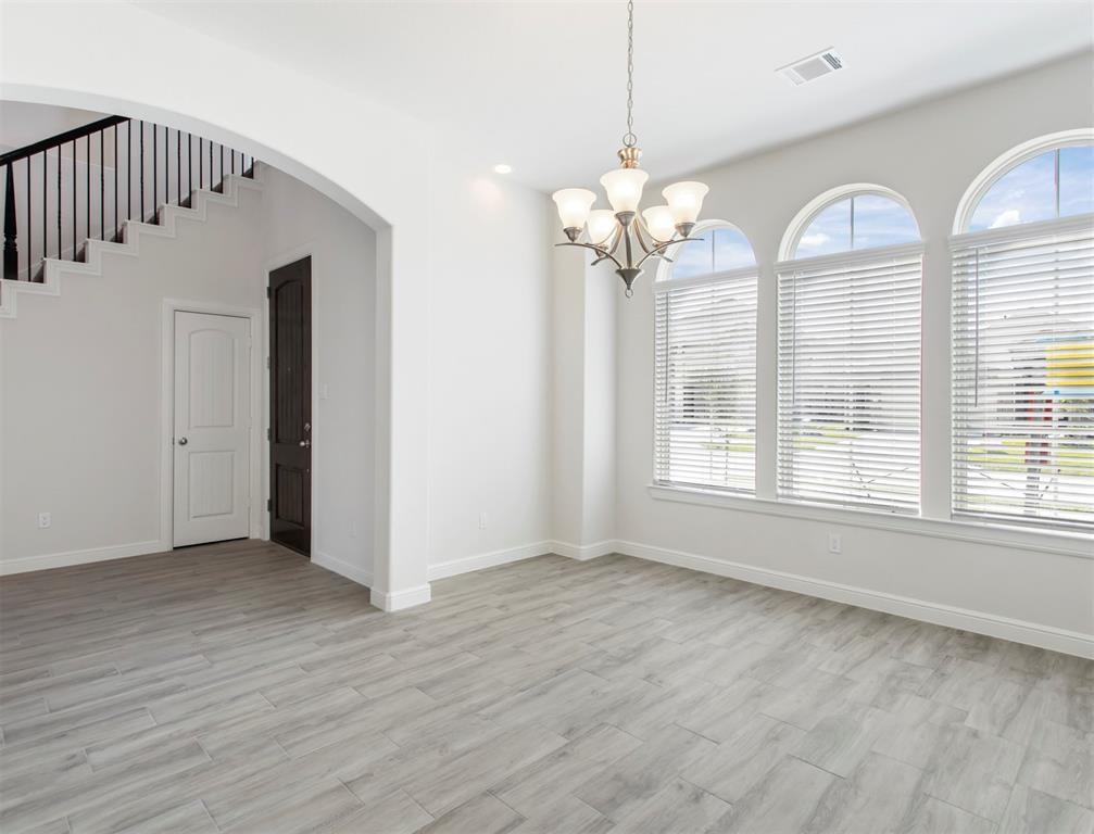 3235 2 Lake Shore Harbour Drive, Missouri City, Texas 77459, 5 Bedrooms Bedrooms, 10 Rooms Rooms,3 BathroomsBathrooms,Single-family,For Sale,Lake Shore Harbour,70827811