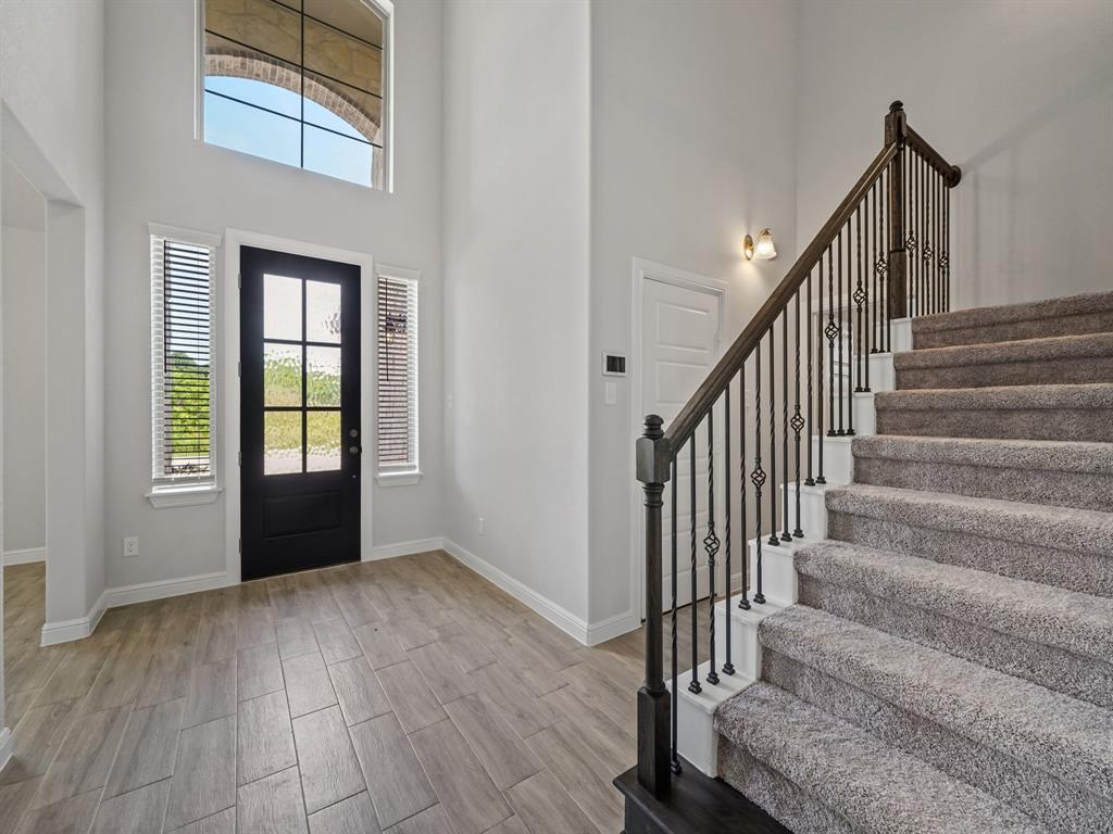 3203 2 Lake Shore Harbour Drive, Missouri City, Texas 77459, 5 Bedrooms Bedrooms, 10 Rooms Rooms,3 BathroomsBathrooms,Single-family,For Sale,Lake Shore Harbour,72863841