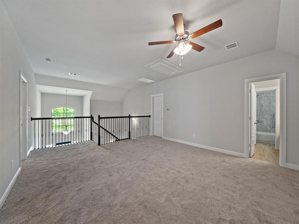 3203 2 Lake Shore Harbour Drive, Missouri City, Texas 77459, 5 Bedrooms Bedrooms, 10 Rooms Rooms,3 BathroomsBathrooms,Single-family,For Sale,Lake Shore Harbour,72863841