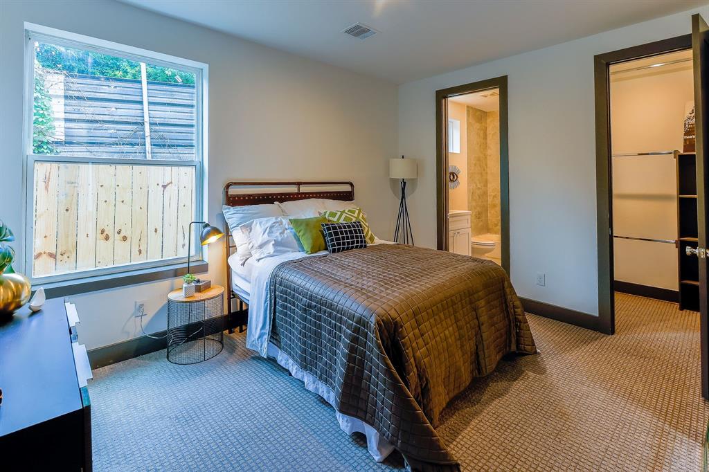 2304 3 Johnson Street, Houston, Texas 77007, 3 Bedrooms Bedrooms, 3 Rooms Rooms,3 BathroomsBathrooms,Single-family,For Sale,Johnson,88859653