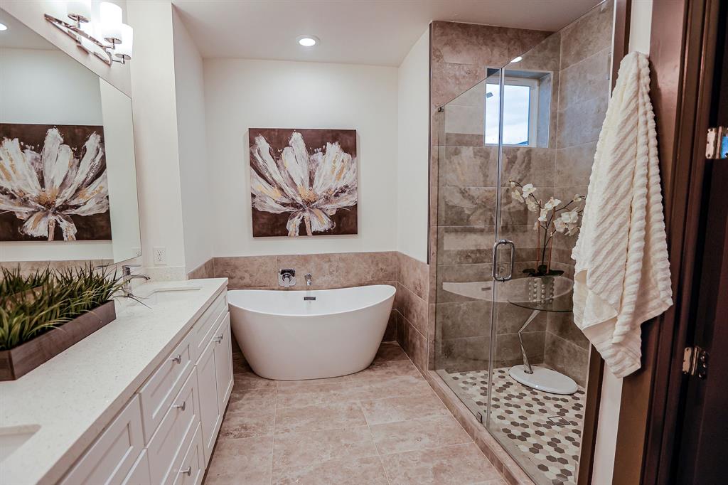 2304 3 Johnson Street, Houston, Texas 77007, 3 Bedrooms Bedrooms, 3 Rooms Rooms,3 BathroomsBathrooms,Single-family,For Sale,Johnson,88859653