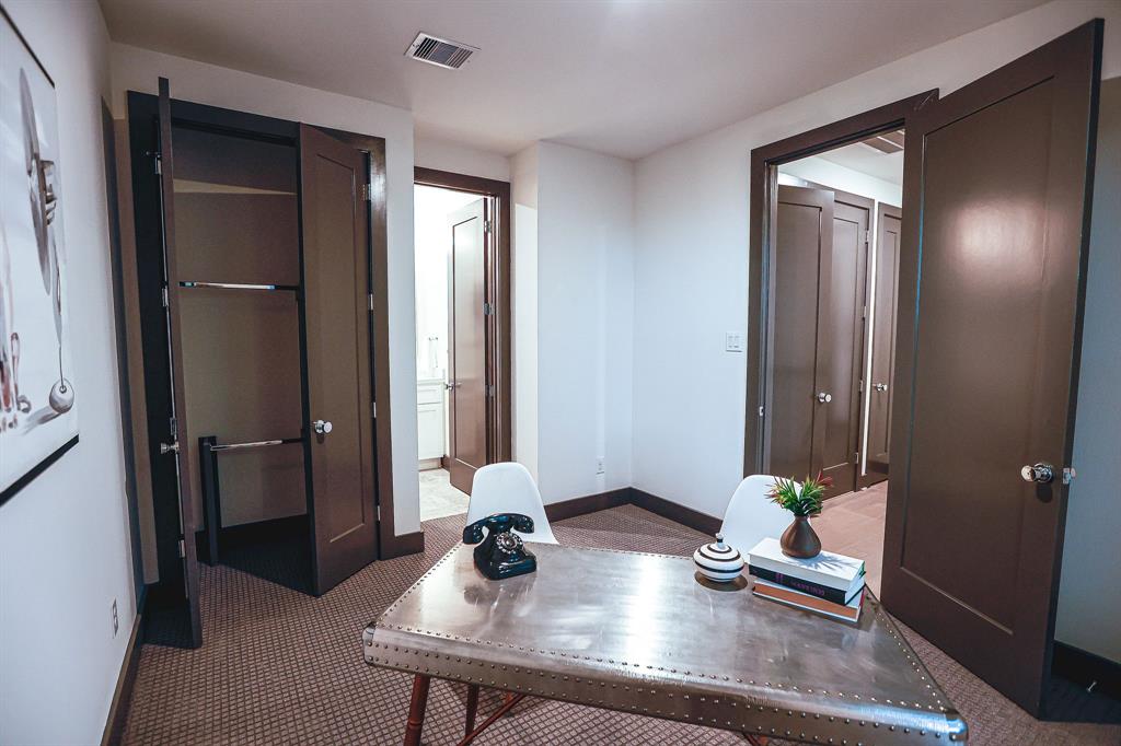 2304 3 Johnson Street, Houston, Texas 77007, 3 Bedrooms Bedrooms, 3 Rooms Rooms,3 BathroomsBathrooms,Single-family,For Sale,Johnson,88859653