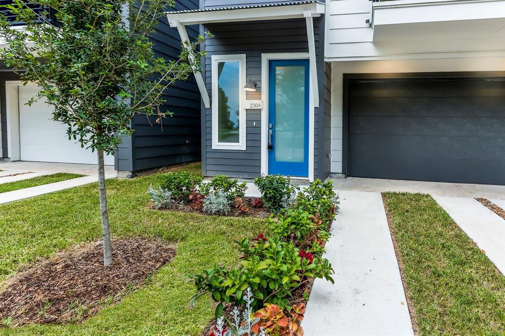 2304 3 Johnson Street, Houston, Texas 77007, 3 Bedrooms Bedrooms, 3 Rooms Rooms,3 BathroomsBathrooms,Single-family,For Sale,Johnson,88859653