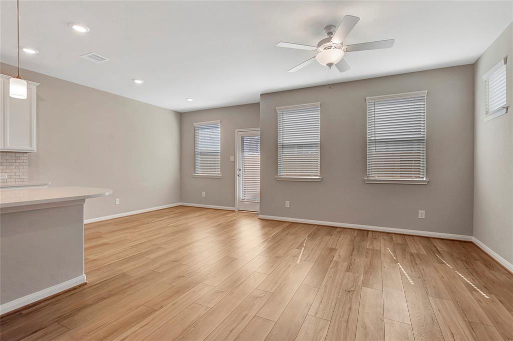 1519 2 Beach Oak Drive, Houston, Texas 77084, 3 Bedrooms Bedrooms, 3 Rooms Rooms,2 BathroomsBathrooms,Single-family,For Sale,Beach Oak,66826199