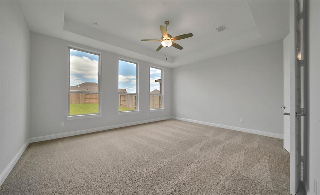 930 2 Shumard Street, Webster, Texas 77598, 5 Bedrooms Bedrooms, 10 Rooms Rooms,3 BathroomsBathrooms,Single-family,For Sale,Shumard,57129044