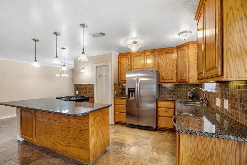 15509 1 Brentwood Street, Channelview, Texas 77530, 4 Bedrooms Bedrooms, 7 Rooms Rooms,2 BathroomsBathrooms,Single-family,For Sale,Brentwood,86964418