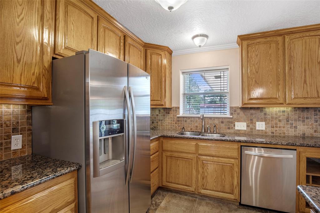 15509 1 Brentwood Street, Channelview, Texas 77530, 4 Bedrooms Bedrooms, 7 Rooms Rooms,2 BathroomsBathrooms,Single-family,For Sale,Brentwood,86964418