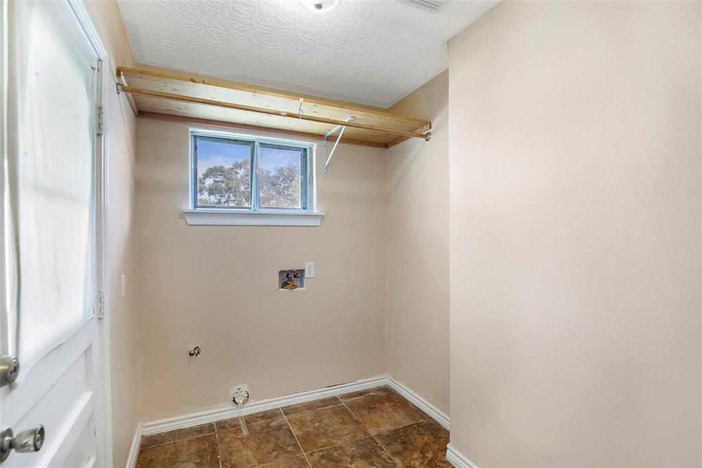 15509 1 Brentwood Street, Channelview, Texas 77530, 4 Bedrooms Bedrooms, 7 Rooms Rooms,2 BathroomsBathrooms,Single-family,For Sale,Brentwood,86964418