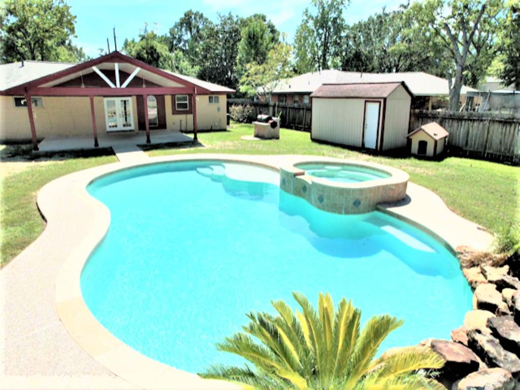 15509 1 Brentwood Street, Channelview, Texas 77530, 4 Bedrooms Bedrooms, 7 Rooms Rooms,2 BathroomsBathrooms,Single-family,For Sale,Brentwood,86964418