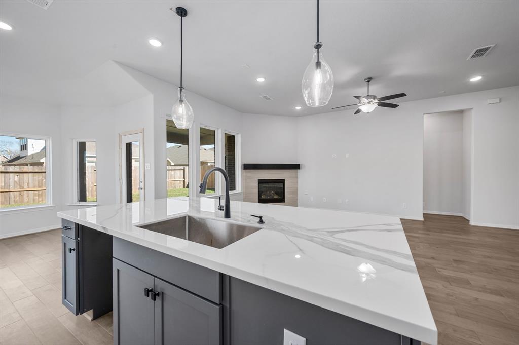 1702 1.5 Delta Creek Drive, Missouri City, Texas 77459, 4 Bedrooms Bedrooms, 8 Rooms Rooms,3 BathroomsBathrooms,Single-family,For Sale,Delta Creek,61928147