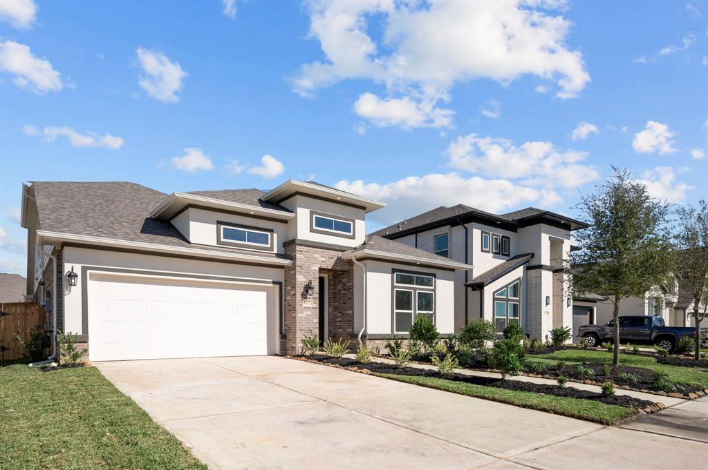 1702 1.5 Delta Creek Drive, Missouri City, Texas 77459, 4 Bedrooms Bedrooms, 8 Rooms Rooms,3 BathroomsBathrooms,Single-family,For Sale,Delta Creek,61928147