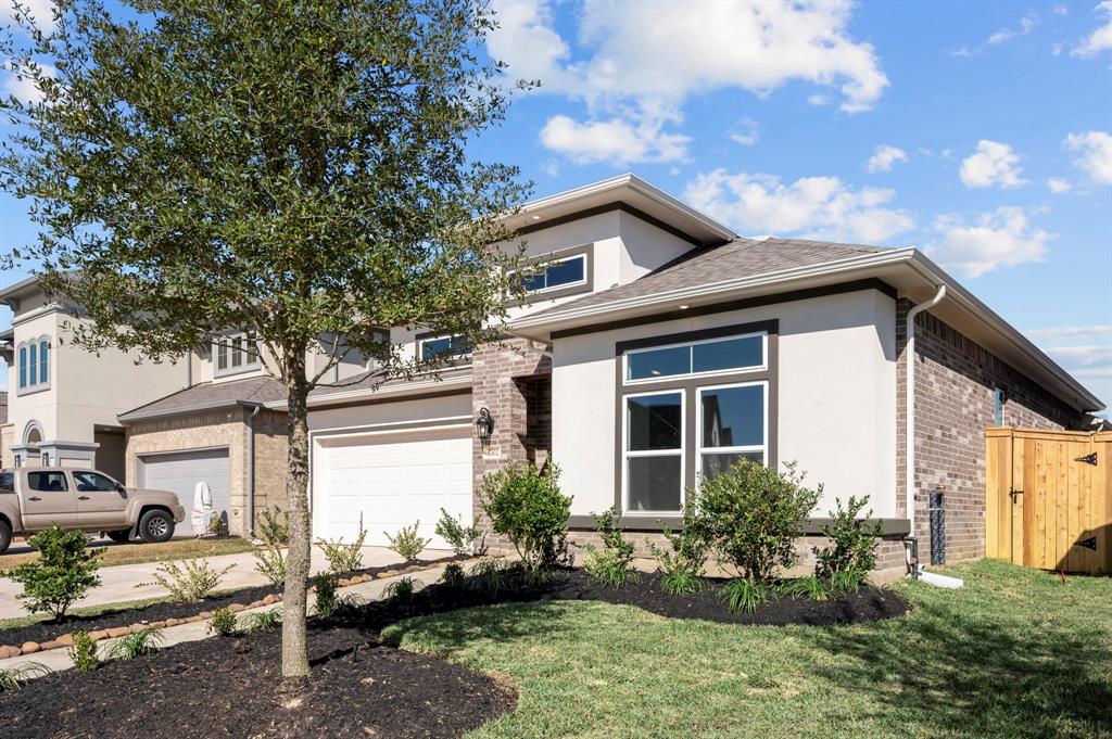 1702 1.5 Delta Creek Drive, Missouri City, Texas 77459, 4 Bedrooms Bedrooms, 8 Rooms Rooms,3 BathroomsBathrooms,Single-family,For Sale,Delta Creek,61928147