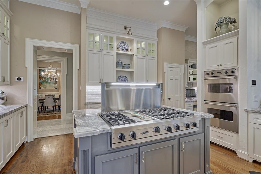 3 3 Misty Grove Circle, The Woodlands, Texas 77380, 5 Bedrooms Bedrooms, 15 Rooms Rooms,7 BathroomsBathrooms,Single-family,For Sale,Misty Grove,51640436