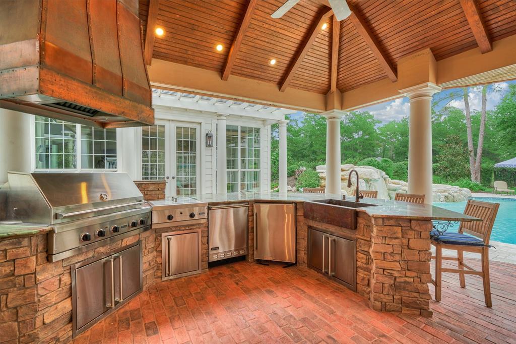 3 3 Misty Grove Circle, The Woodlands, Texas 77380, 5 Bedrooms Bedrooms, 15 Rooms Rooms,7 BathroomsBathrooms,Single-family,For Sale,Misty Grove,51640436